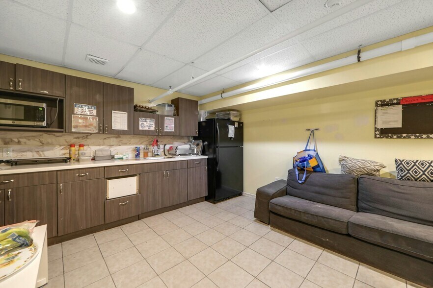 More Photos Of 103-105 N Main St, Paterson Specialty For Sale