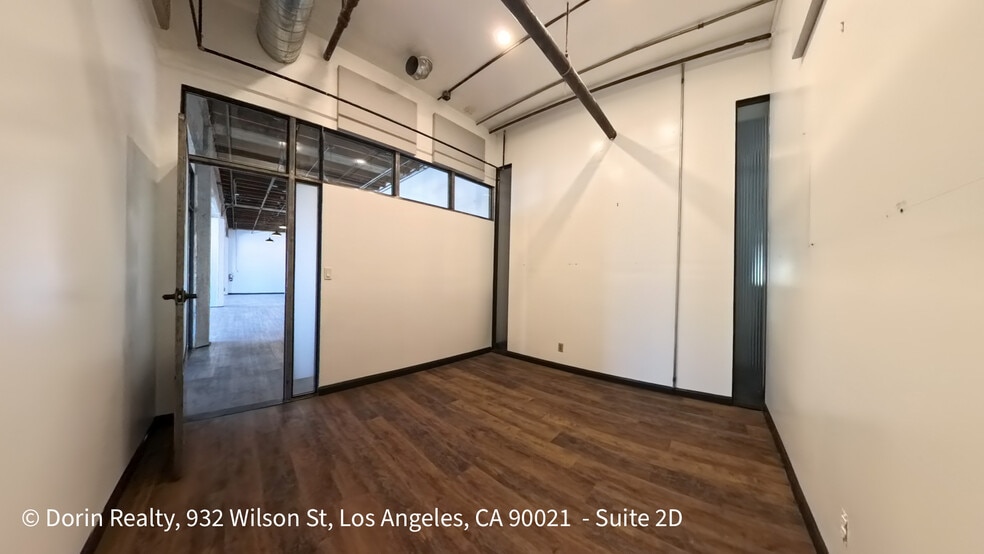 More Photos Of 932 Wilson St, Los Angeles Loft Creative Space For Lease