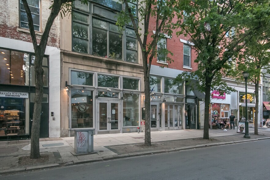 More Photos Of 1111-1113 Walnut St, Philadelphia Storefront For Lease