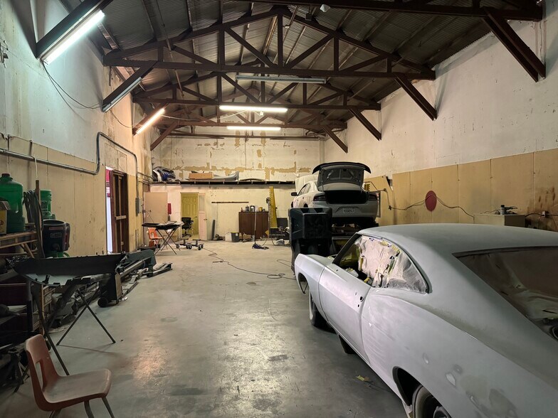 More Photos Of 1316 7th St, Modesto Warehouse For Lease