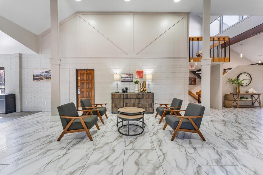 More Photos Of 333 N Main St, Richfield Hotel For Sale