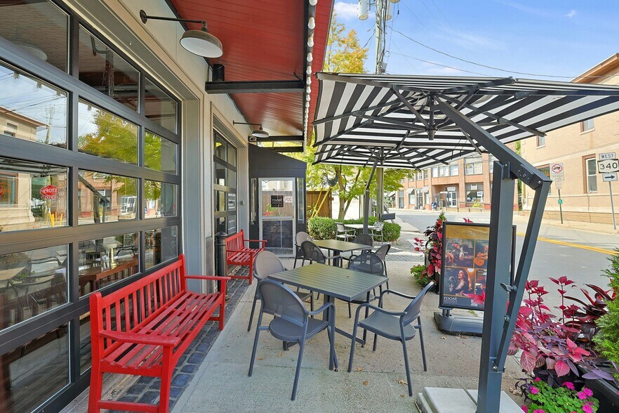 More Photos Of 2 Union St, Sparkill Storefront For Sale