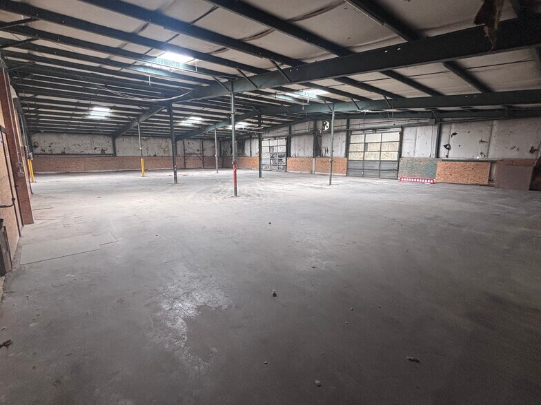 More Photos Of 1500 E 42nd St, Chattanooga Industrial For Lease
