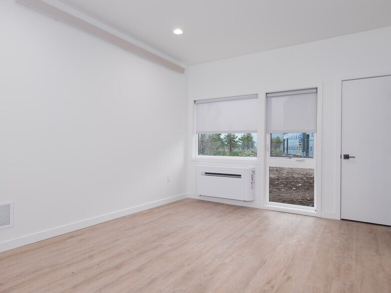More Photos Of 100 E Homestead Dr, Victor Apartments For Sale