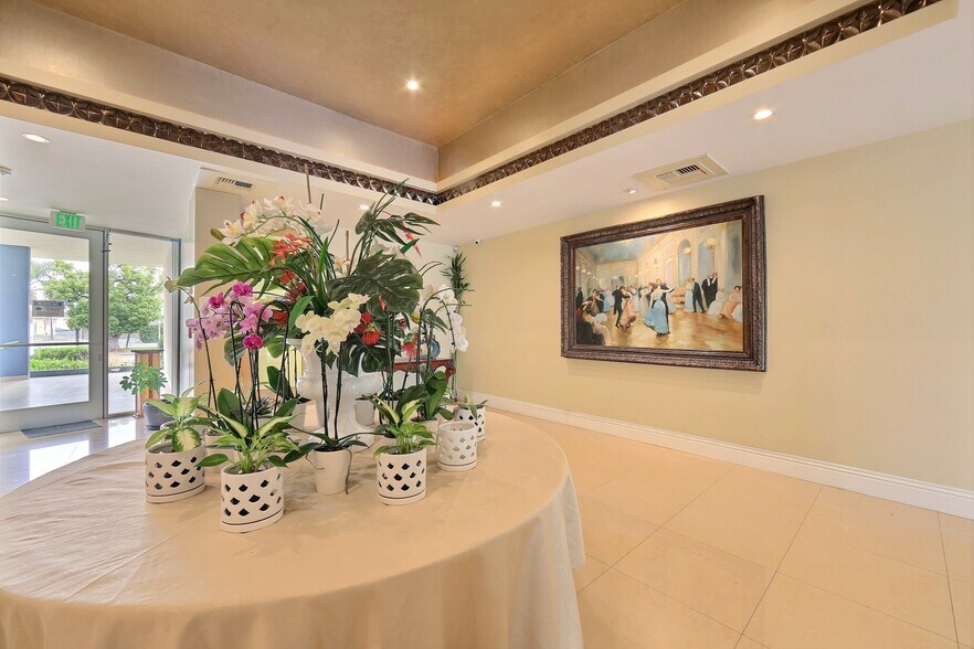 More Photos Of 415 Huntington Dr, San Marino Office For Sale