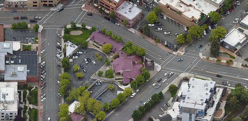 More Photos Of 1151 NW Bond St, Bend Office For Lease