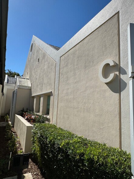 More Photos Of 7800 SW 87th Ave, Miami Unknown For Lease