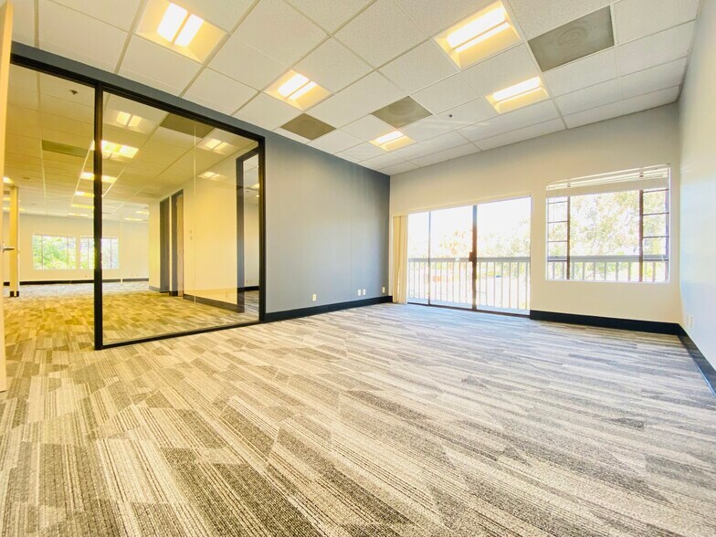 More Photos Of 10020 N De Anza Blvd, Cupertino Loft Creative Space For Lease