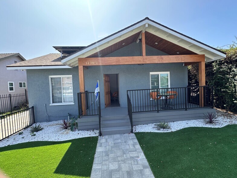 More Photos Of 1236-1238 W 90th Pl, Los Angeles Apartments For Sale