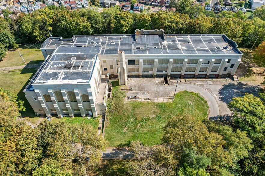 More Photos Of 1127 Wayne, McKees Rocks Schools For Sale