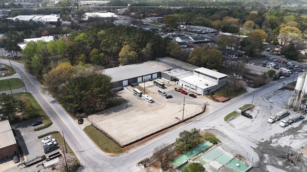 More Photos Of 1405 Owenby Dr, Marietta Warehouse For Sale