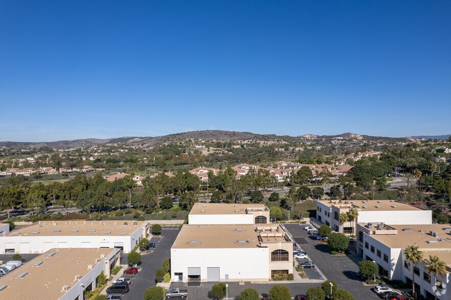 More Photos Of 1251 Puerta Del Sol, San Clemente Warehouse For Sale