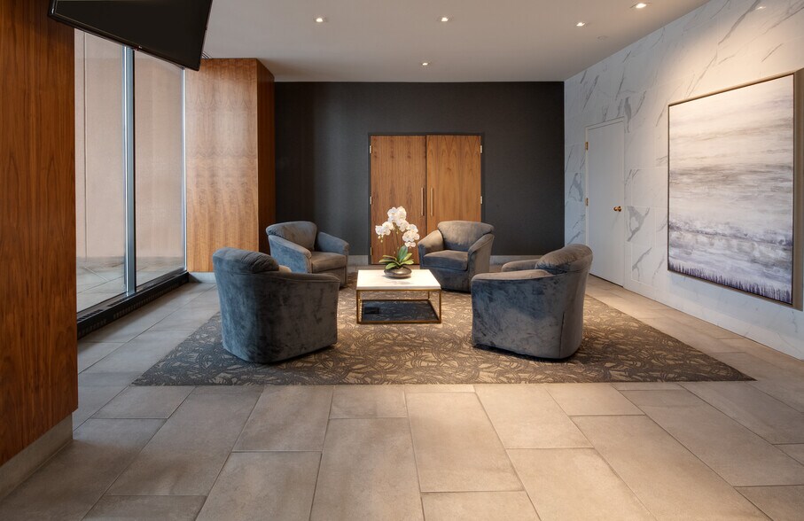 More Photos Of 216 16th St, Denver Office For Lease