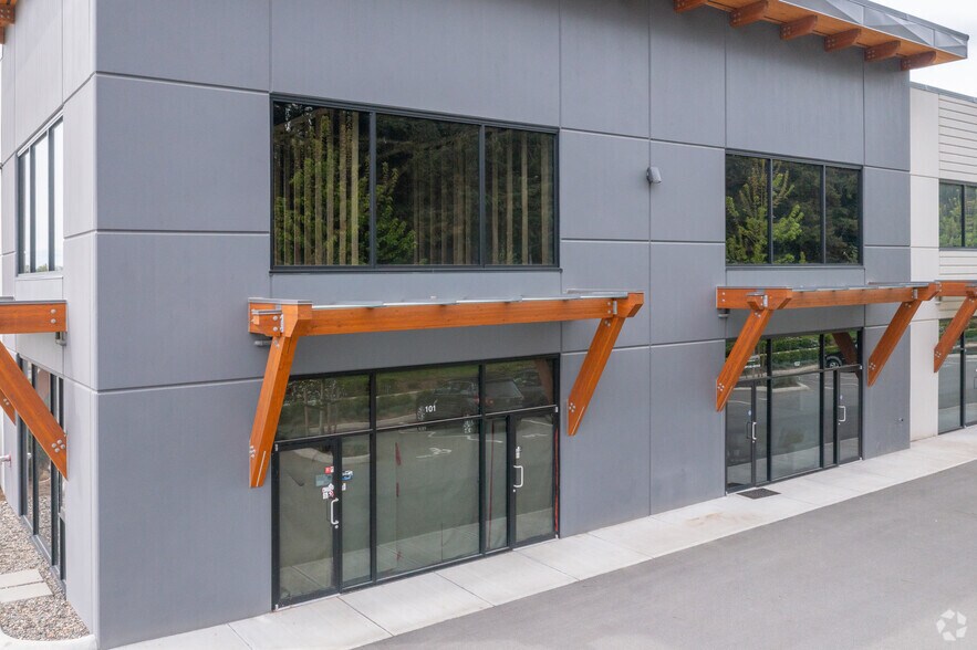 More Photos Of 19181 34A Av, Surrey Warehouse For Lease