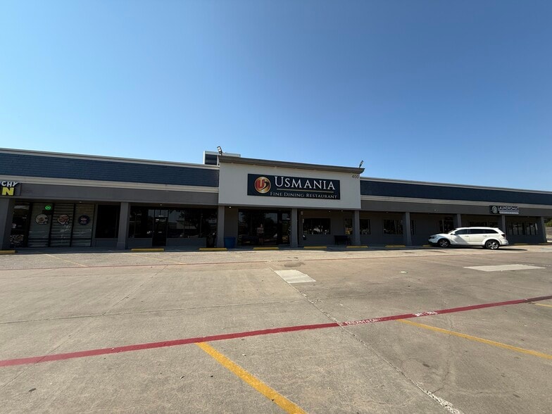 More Photos Of 400 N Coit Rd, Richardson General Retail For Lease