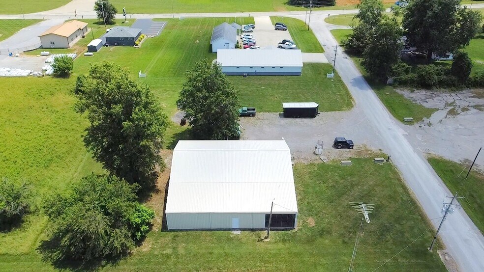 More Photos Of 9422 E Bellview Rd, Mount Vernon Industrial For Sale