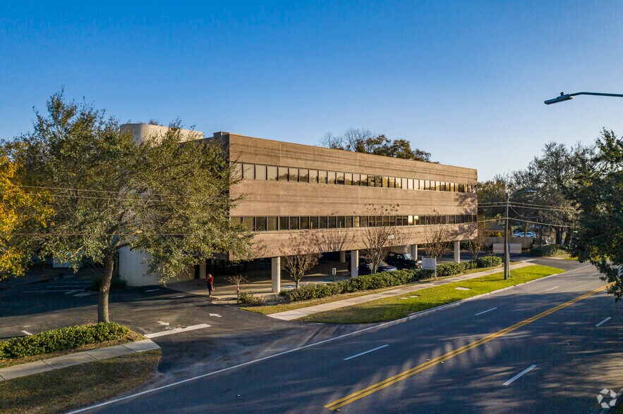 More Photos Of 3242 Henderson Blvd, Tampa Office For Lease