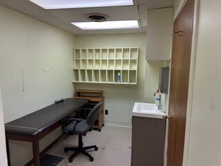 More Photos Of 500 N Martin Luther King Jr St, Natchez Healthcare For Sale