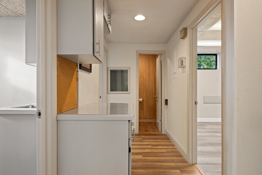More Photos Of 3027 Aloma Ave, Winter Park Medical For Lease