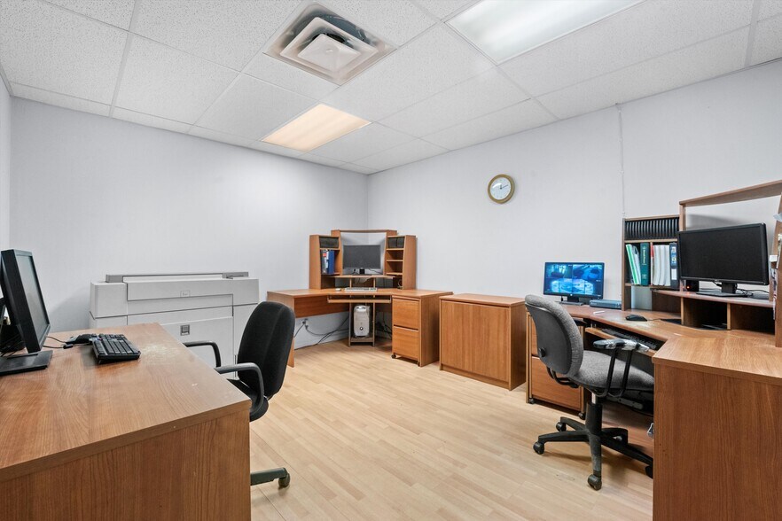 More Photos Of 2451 N Harlem Ave, Chicago Storefront For Sale