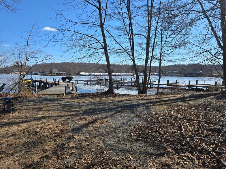More Photos Of 120 Brady Rd, Lake Hopatcong Restaurant For Sale