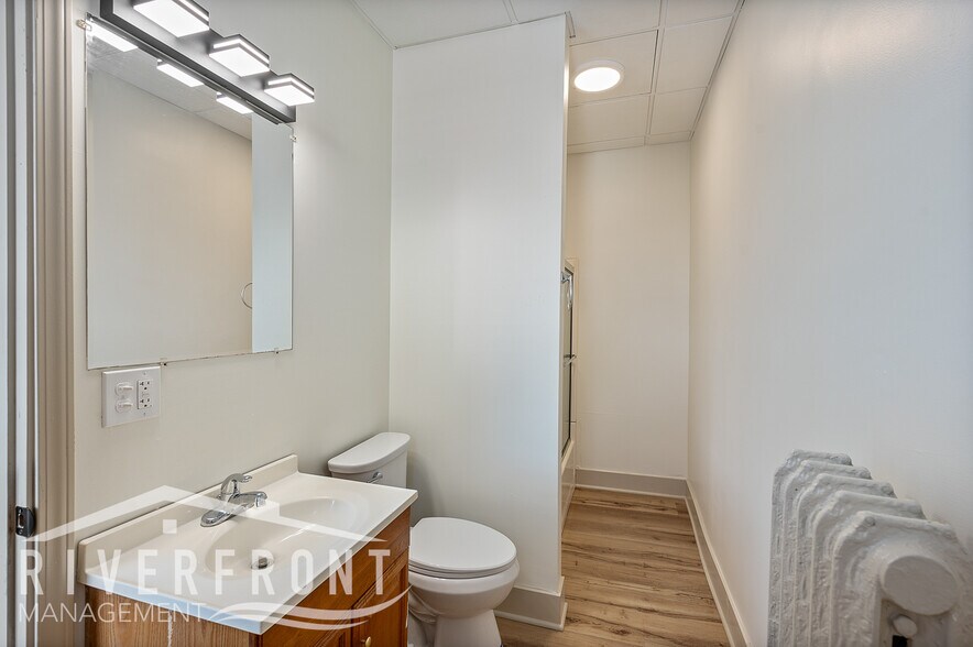More Photos Of 1 W Southern Ave, Covington Apartments For Sale