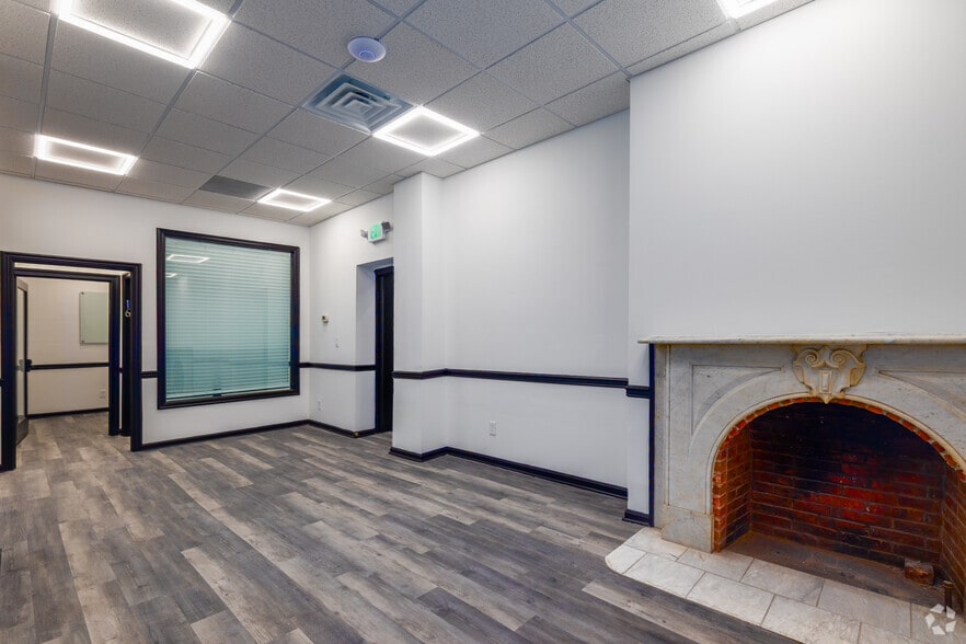 More Photos Of 2131 Maryland Ave, Baltimore Apartments For Lease
