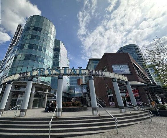 More Photos Of 4500 Kingsway, Burnaby Storefront Retail Office For Sale