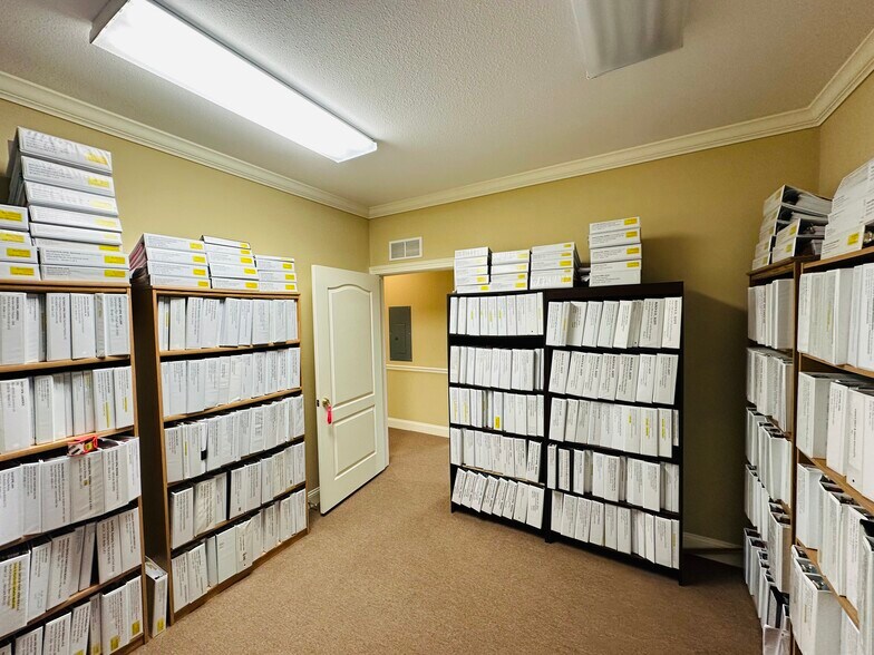 More Photos Of 6100 Greenland Rd, Jacksonville Office For Lease