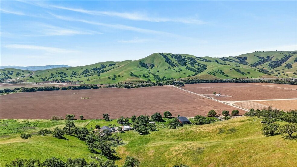 More Photos Of 0 Walnut Ave, Hollister Land For Sale