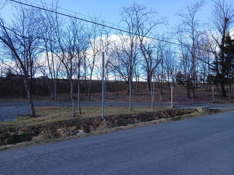 More Photos Of 1014 Ruritan Cir, Sterling Land For Sale