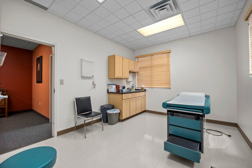 More Photos Of 36855 American Way, Avon Medical For Sale