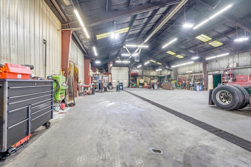 More Photos Of 155 21st St, Newport Warehouse For Sale
