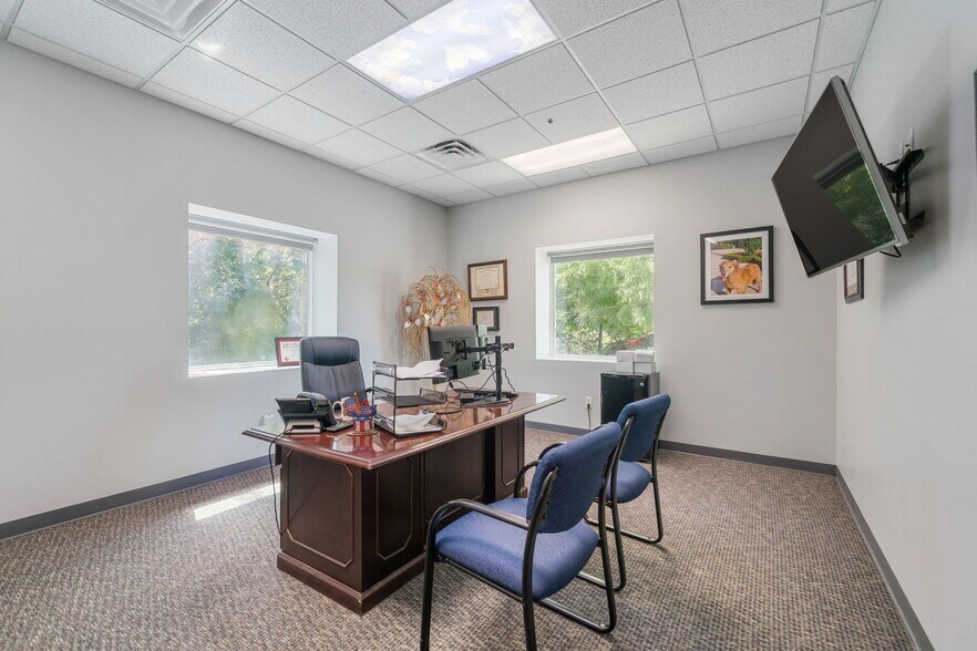 More Photos Of 5413 Crenshaw Rd, Pasadena Medical For Lease