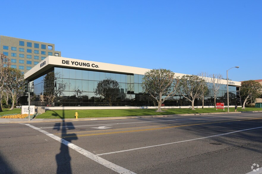 More Photos Of 2415 Campus Dr, Irvine Office For Lease