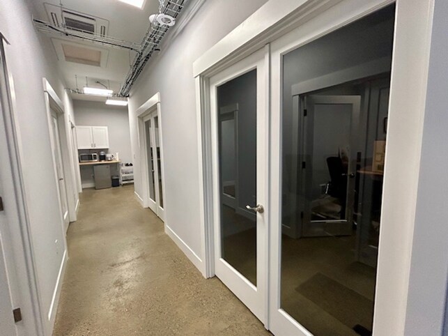 More Photos Of 12421 State Ave, Marysville Office Residential For Lease