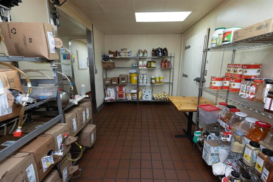 More Photos Of 12201 Albee Rd, Burt Restaurant For Sale