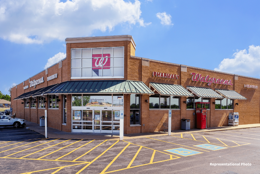 Primary Photo Of 123 N 13th St, Decatur Drugstore For Sale