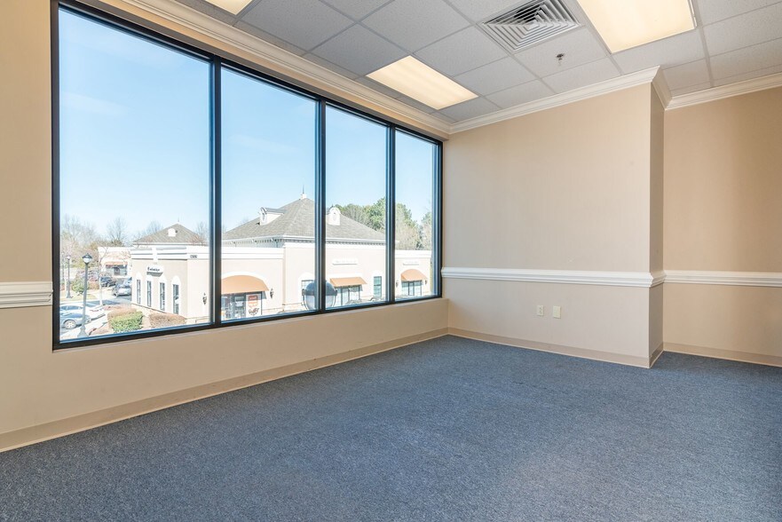More Photos Of 8145 Ardrey Kell Rd, Charlotte Office Residential For Lease