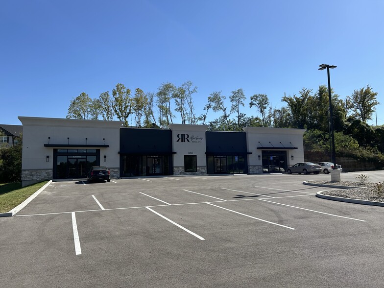 Primary Photo Of 330 N. Creek Drive, Festus Storefront Retail Office For Lease