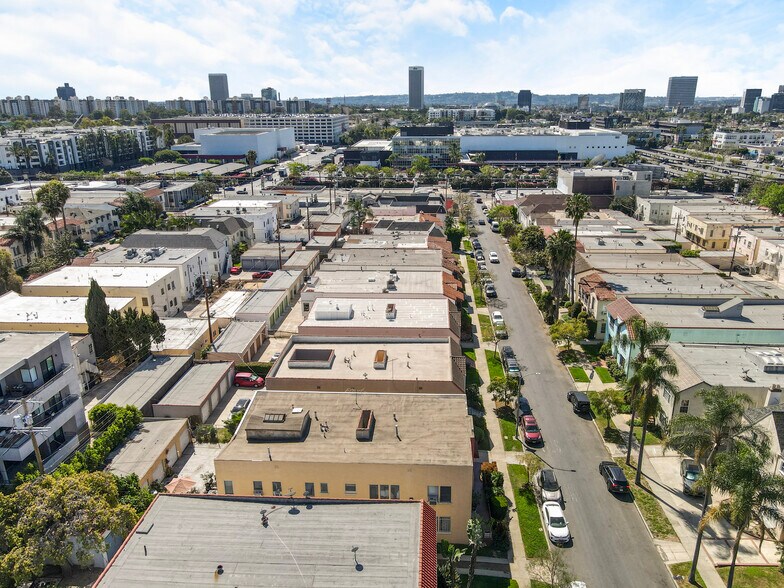 More Photos Of 358 N Ogden Dr, Los Angeles Apartments For Sale