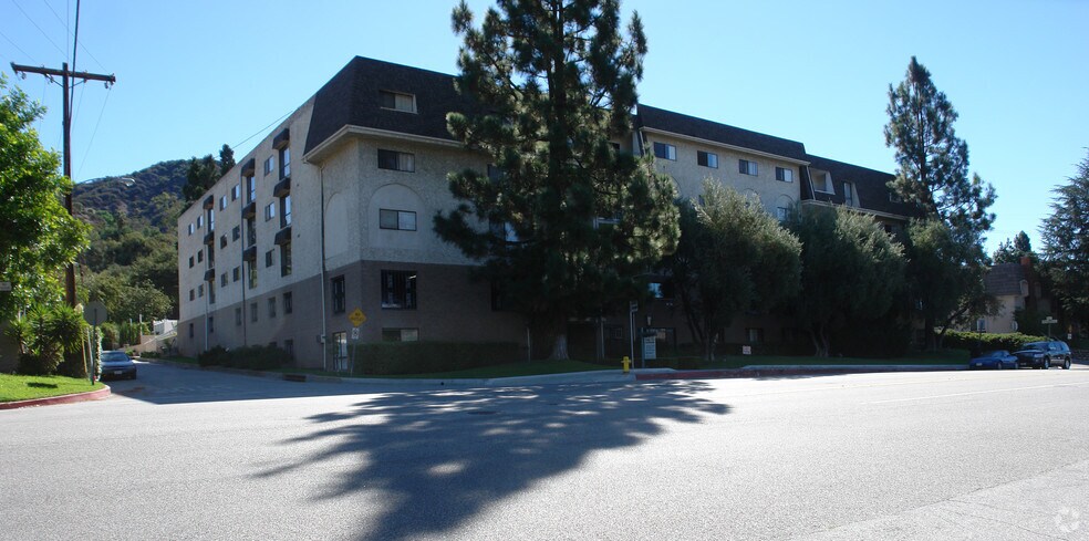 More Photos Of 1636 N Verdugo Rd, Glendale Apartments For Sale