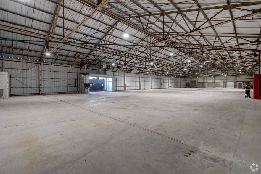 More Photos Of 2101 Terminal Rd, Fort Worth Warehouse For Lease