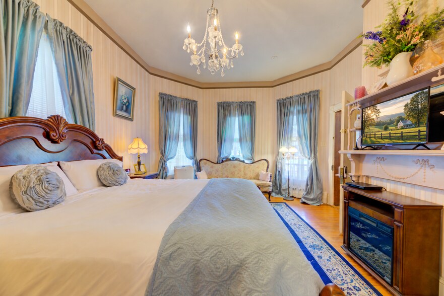 More Photos Of 4188 Nelson Rd, New Church Hotel For Sale