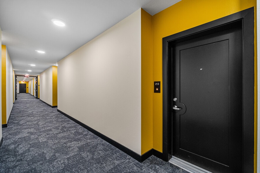 More Photos Of 1559 N Santa Fe Ave, Vista Apartments For Sale