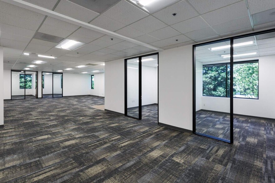 More Photos Of 1425 N McDowell Blvd, Petaluma Office For Lease