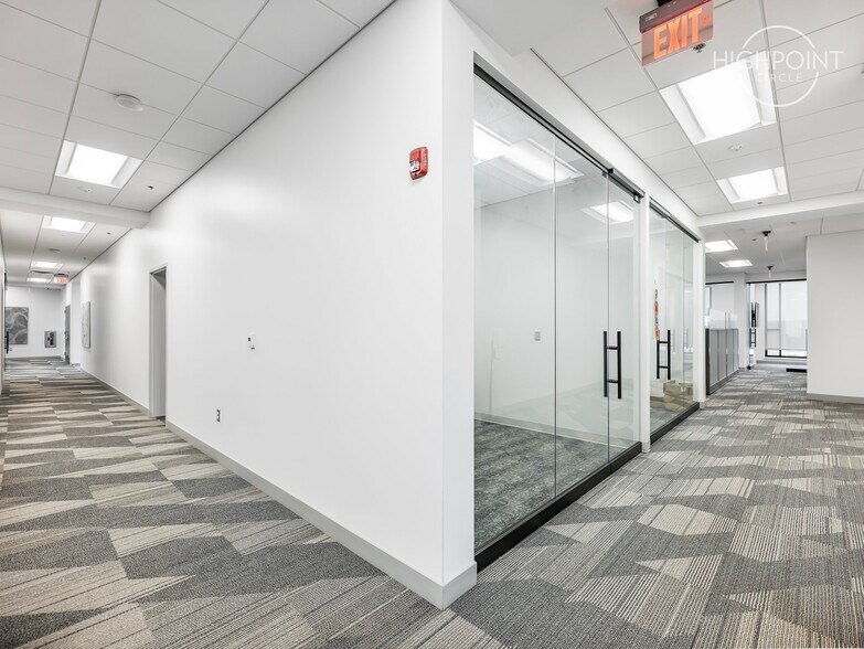 More Photos Of 100 Highpoint Park Way, Braselton Office For Sale