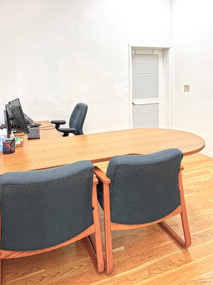 More Photos Of 2974-2980 College Ave, Berkeley Apartments For Lease