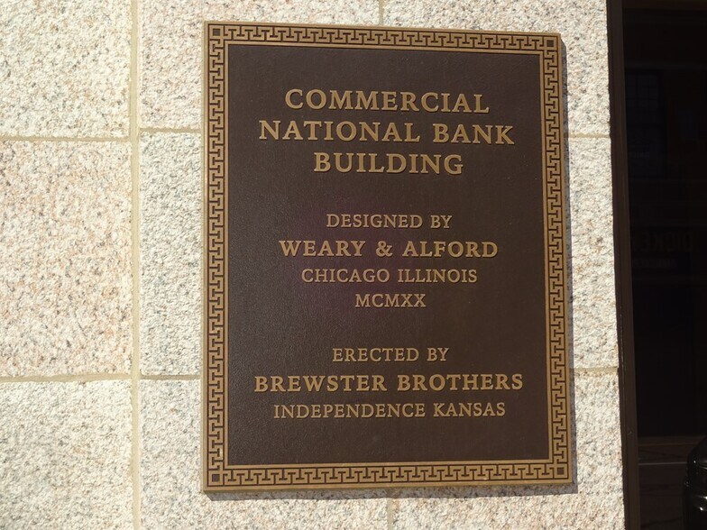 More Photos Of 201 N Penn Ave, Independence Office For Sale