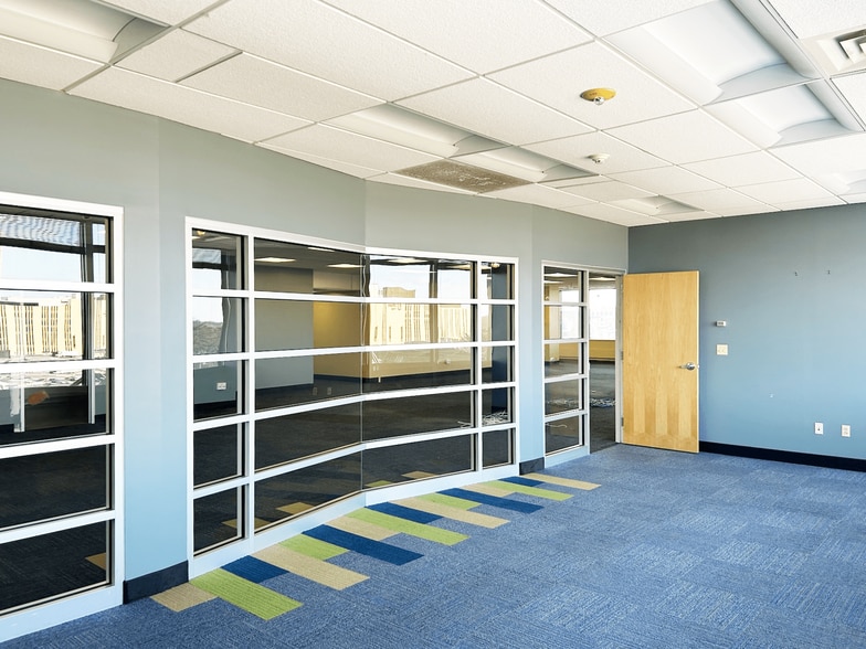 More Photos Of 150 State St, Rochester Office For Lease